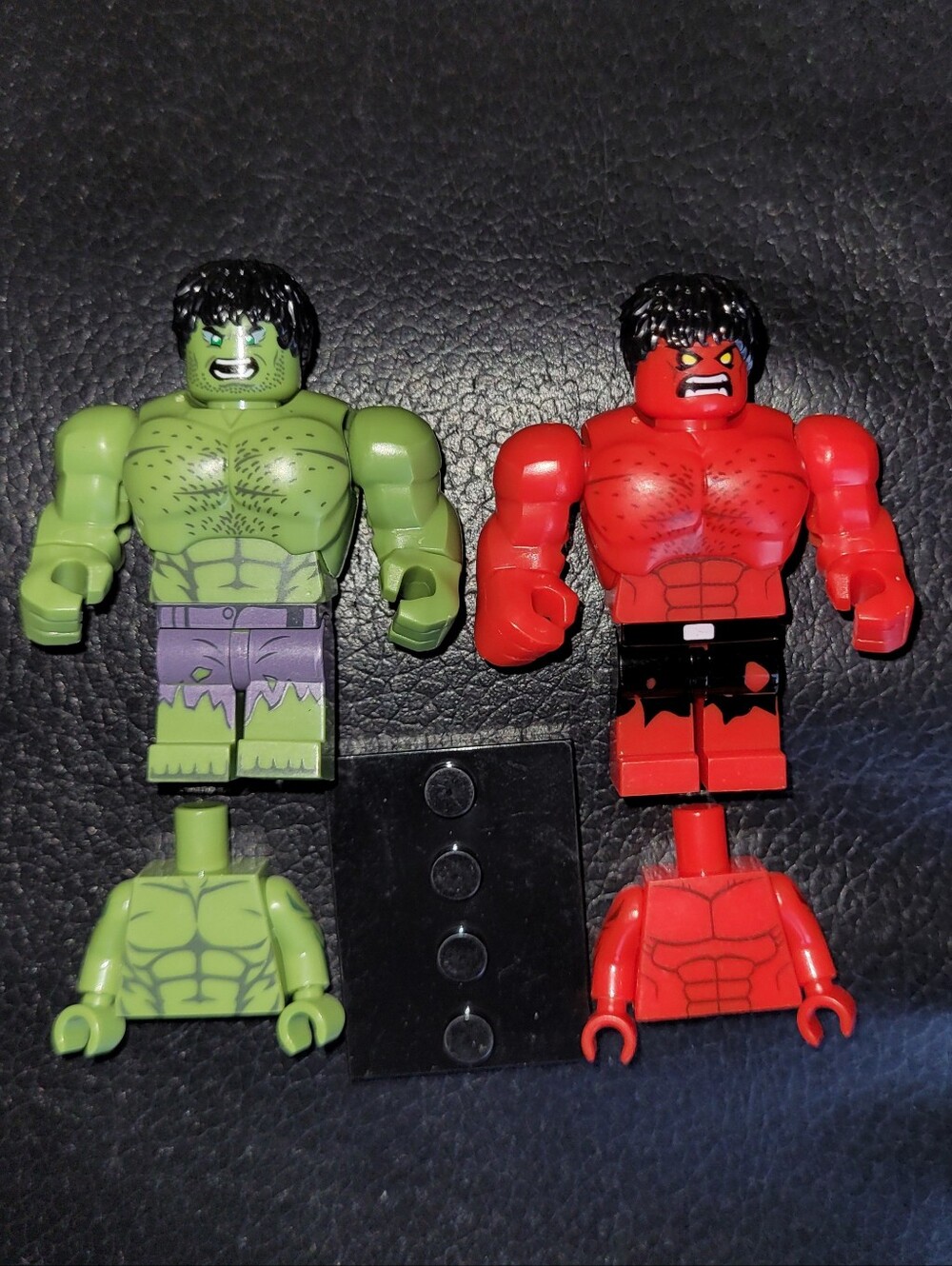 New Green & Red Hulk Minifigires Set